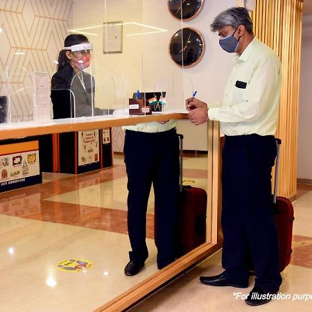 Oyo 81087 Hotel Relax Inn Hathras ภายนอก รูปภาพ